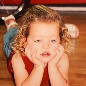 Meet your Posher, Madi